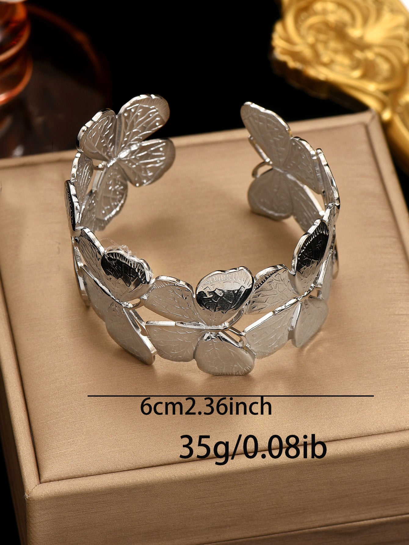 Lxalry Platinum Plated Stainless Steel Floral Carved Mirror Bracelet Hypoallergenic Skin Safe Jewelry With Artisan Polish Never Tarnish Luxury Gift For Women S Daily Evening Wear